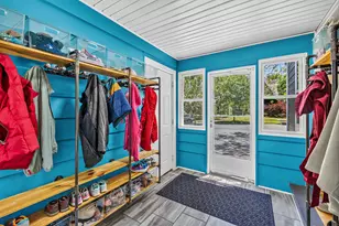 736 W Rock Pl, Glendale, WI 53209 - Photo 49