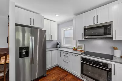 736 W Rock Pl, Glendale, WI 53209 - Photo 15