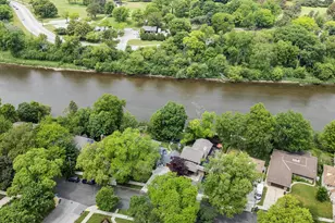736 W Rock Pl, Glendale, WI 53209 - Photo 53