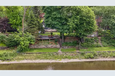 736 W Rock Pl, Glendale, WI 53209 - Photo 51