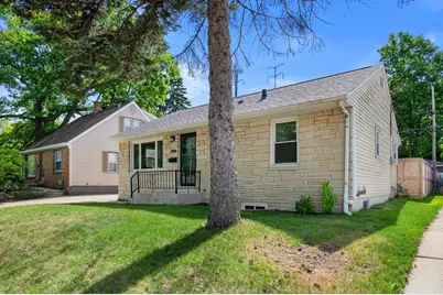 107 N 92nd St, Milwaukee, WI 53226 - Photo 29
