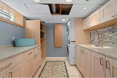 107 N 92nd St, Milwaukee, WI 53226 - Photo 17