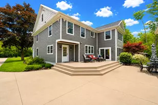 11344 N Lake Shore Dr, Mequon, WI 53092 - Photo 41