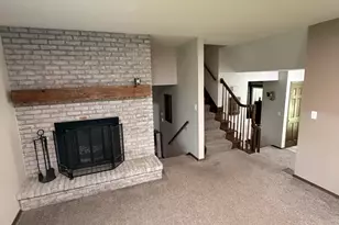 3747 Maplewood Ct, Richfield, WI 53033 - Photo 5