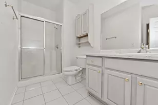 13050 W Bluemound Rd, Elm Grove, WI 53122 - Photo 15