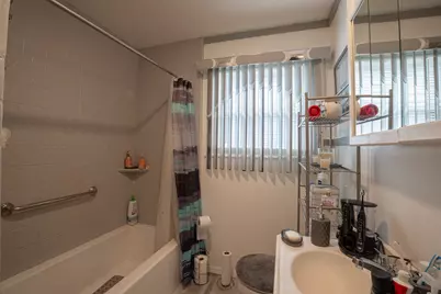 4222 W Hope Ave, Milwaukee, WI 53216 - Photo 5