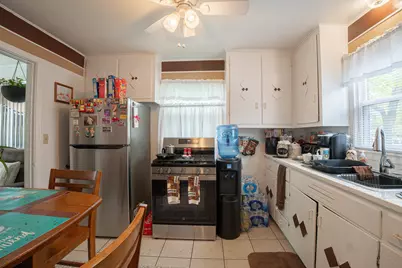 4222 W Hope Ave, Milwaukee, WI 53216 - Photo 9