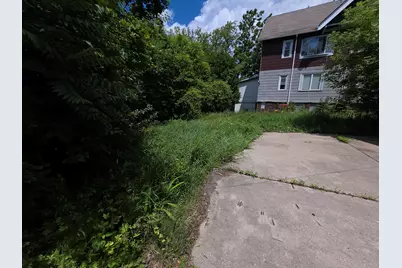 3133 N Julia St, Milwaukee, WI 53212 - Photo 15