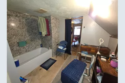 3133 N Julia St, Milwaukee, WI 53212 - Photo 9