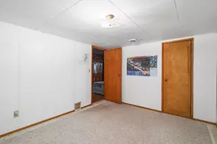 N2220 Foster Rd, Sheboygan, WI 53070 - Photo 15
