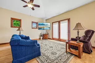 534 Garden Prairie Dr, Waukesha, WI 53186 - Photo 17