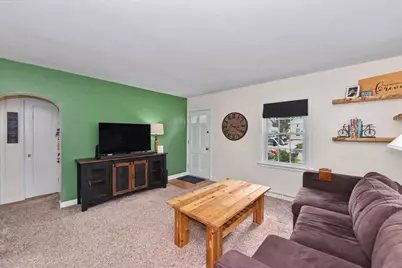 149 W Wabash Ave, Waukesha, WI 53186 - Photo 5