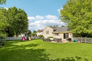 3737 Stillwater Cir, Waukesha, WI 53189 - Photo 5