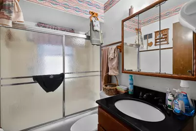 2913 W Glendale Ave, Milwaukee, WI 53209 - Photo 7
