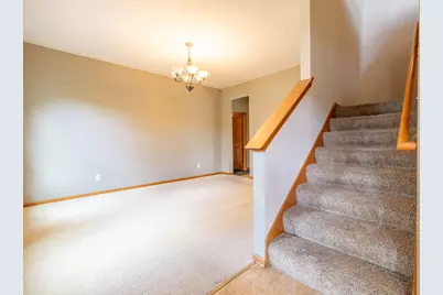 934  Cascade Cir, Hartford, WI 53027 - Photo 17