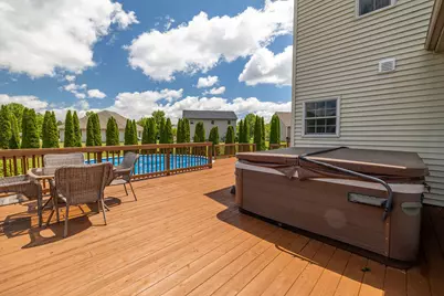 934  Cascade Cir, Hartford, WI 53027 - Photo 53