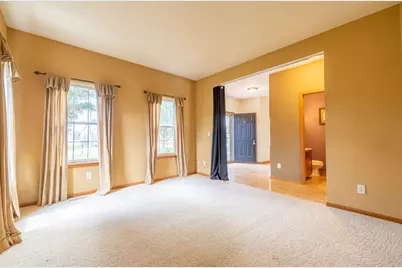 934  Cascade Cir, Hartford, WI 53027 - Photo 21