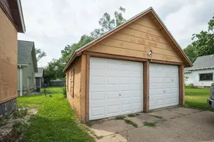 1702 Wisconsin Ave, Beloit, WI 53511 - Photo 23