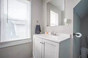 1702 Wisconsin Ave, Beloit, WI 53511 - Photo 11