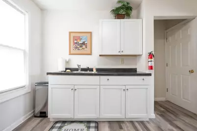 1702  Wisconsin Ave #1704, Beloit, WI 53511 - Photo 5