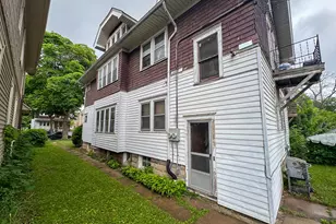 2548 N 49th St, Milwaukee, WI 53210 - Photo 15
