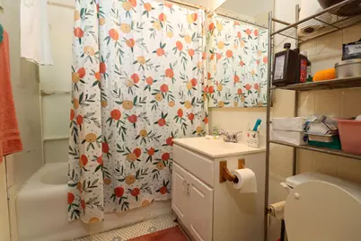 2548 N 49th St, Milwaukee, WI 53210 - Photo 7