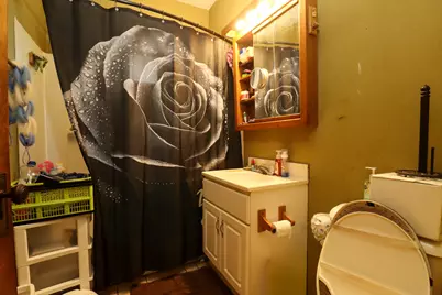 2548 N 49th St, Milwaukee, WI 53210 - Photo 5