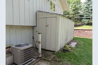631  Jordan Cir, Richfield, WI 53017 - Photo 29