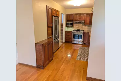 631  Jordan Cir, Richfield, WI 53017 - Photo 13