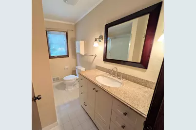631  Jordan Cir, Richfield, WI 53017 - Photo 15