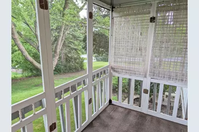631  Jordan Cir, Richfield, WI 53017 - Photo 11