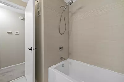 950  Woodridge Ct #5B, Lake Geneva, WI 53147 - Photo 11