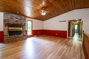 N6185 Country View Ln, Concord, WI 53178 - Photo 9