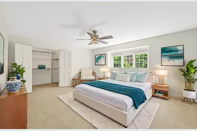 2146 W Columbia Dr, Mequon, WI 53092 - Photo 29