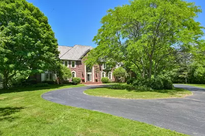 2146 W Columbia Dr, Mequon, WI 53092 - Photo 55