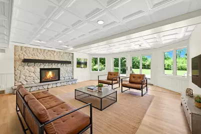 2146 W Columbia Dr, Mequon, WI 53092 - Photo 47
