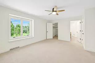 2146 W Columbia Dr, Mequon, WI 53092 - Photo 31