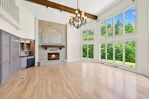 2146 W Columbia Dr, Mequon, WI 53092 - Photo 7