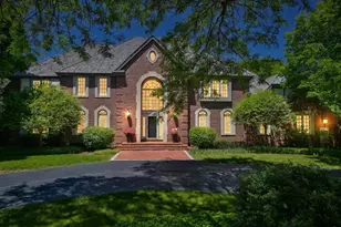 2146 W Columbia Dr, Mequon, WI 53092 - Photo 57