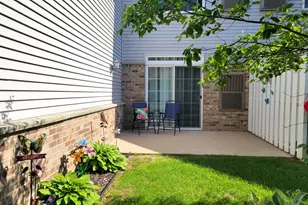 W197N17086 Stonewall Dr, Jackson, WI 53037 - Photo 3