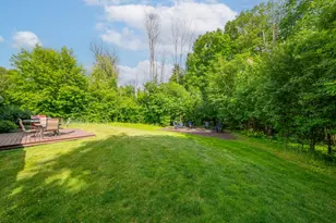123 W Glenview Ct, Mequon, WI 53092 - Photo 33