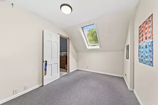 123 W Glenview Ct, Mequon, WI 53092 - Photo 25