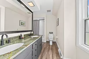 123 W Glenview Ct, Mequon, WI 53092 - Photo 17