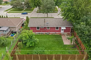126 Stone St, Beaver Dam, WI 53916 - Photo 3