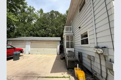 1506 E Main St, Watertown, WI 53094 - Photo 11