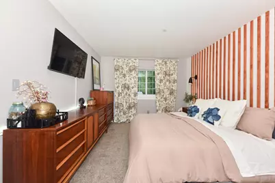 W169N11054  Ashbury Ln #4, Germantown, WI 53022 - Photo 11