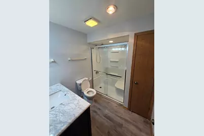 W157N11457  Hilbert Ln #B, Germantown, WI 53022 - Photo 19