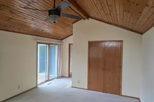 W157N11457 Hilbert Ln, Germantown, WI 53022 - Photo 13