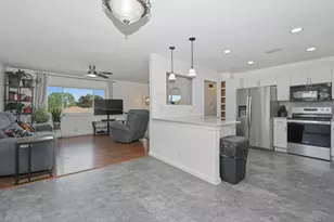 5708 54th Ave, Kenosha, WI 53144 - Photo 9