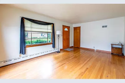 7013  43rd Ave, Kenosha, WI 53142 - Photo 5